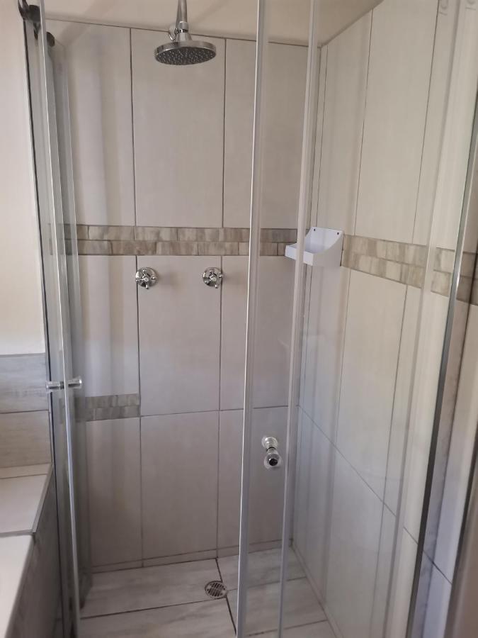 Karoo-Rus Apartment Монтегю Екстериор снимка
